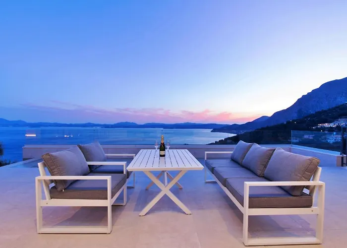 Ble By Whitedream Villa Katávolos